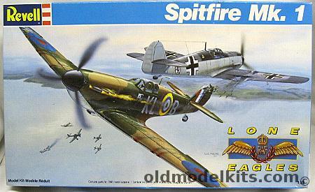 Revell 1/32 Supermarine Spitfire Mk. 1 'Lone Eagles', 4555 plastic model kit